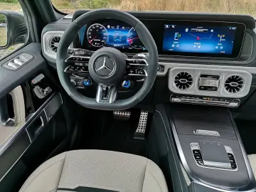MERCEDES-BENZ G 63 AMG