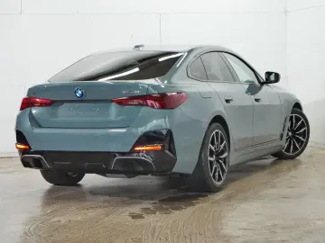 BMW i4 Gran Coupe 40 xDrive M Sport ACC LRHZ SHZ KZU