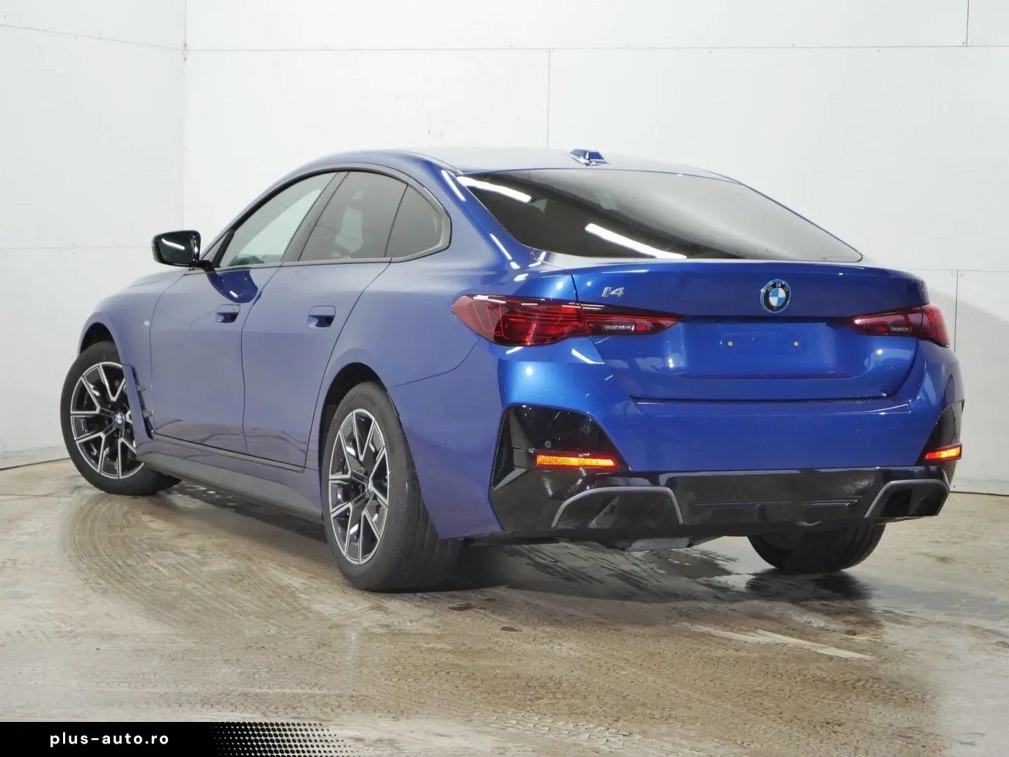 BMW i4 xDrive40 M Sport Facelfit HUD ACC 360  AHK