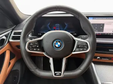BMW i4 xD 40 M SPORT AdLED DAPr 360  HiFi AHK 19