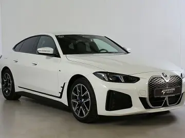 BMW i4 xDrive40 Gran Coupé M Sportpaket AHK LED ACC