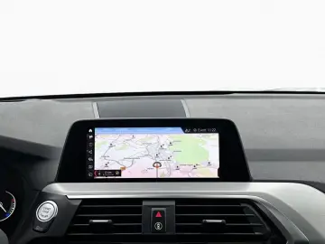BMW X3 xDriv 30i xLine LC  HUD HIFI DAB
