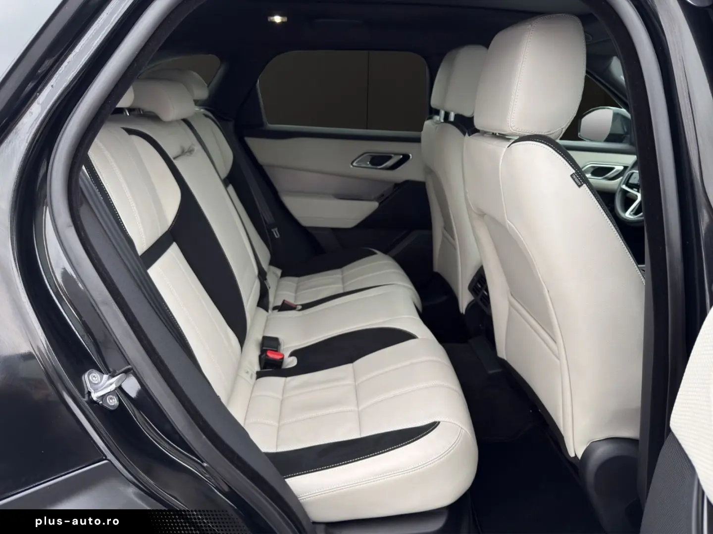 LAND ROVER Range Rover Velar 3.0 d R-Dynamic SE