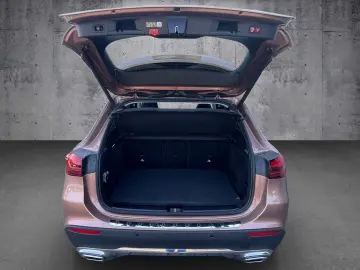 MERCEDES-BENZ GLA 220 d 4M MOPF PROGRESSIVE 360 DIST&hellip;