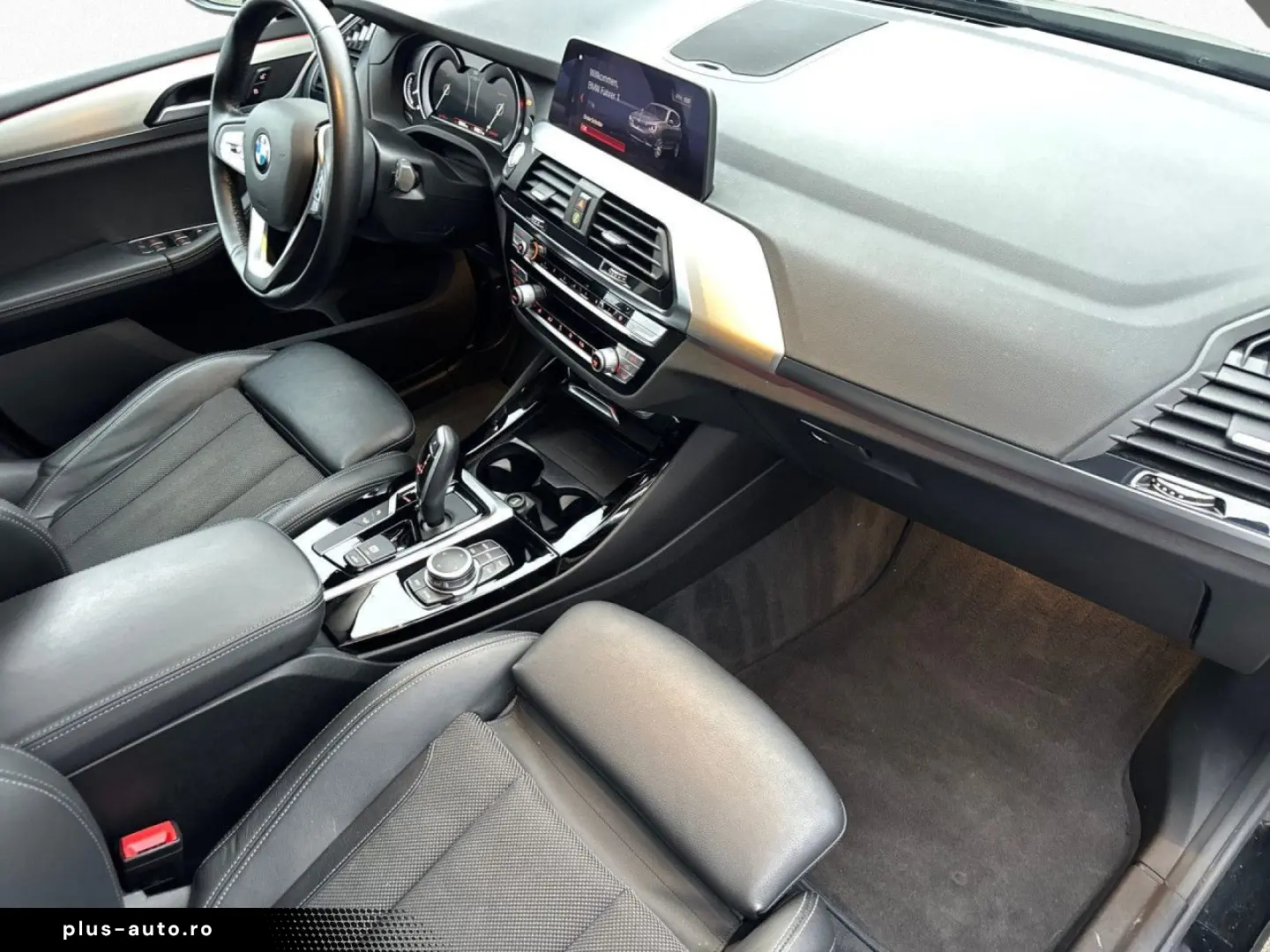 BMW X3 xDrive30i Innov HuD Pano HiFi KomfortZ. HDC