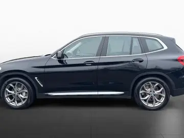 BMW X3 xDrive30i Innov HuD Pano HiFi KomfortZ. HDC