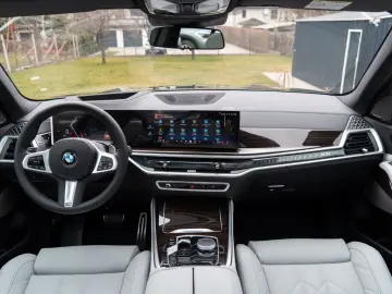 BMW X5 30d M SPORT.PANO.DR.ASS.360 .LED.HUD.AHK.22