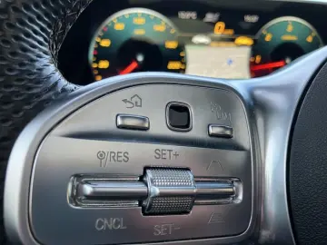 MERCEDES-BENZ GLE 400 d 4M AMG NIGHT BURM STANDH PAN&hellip;