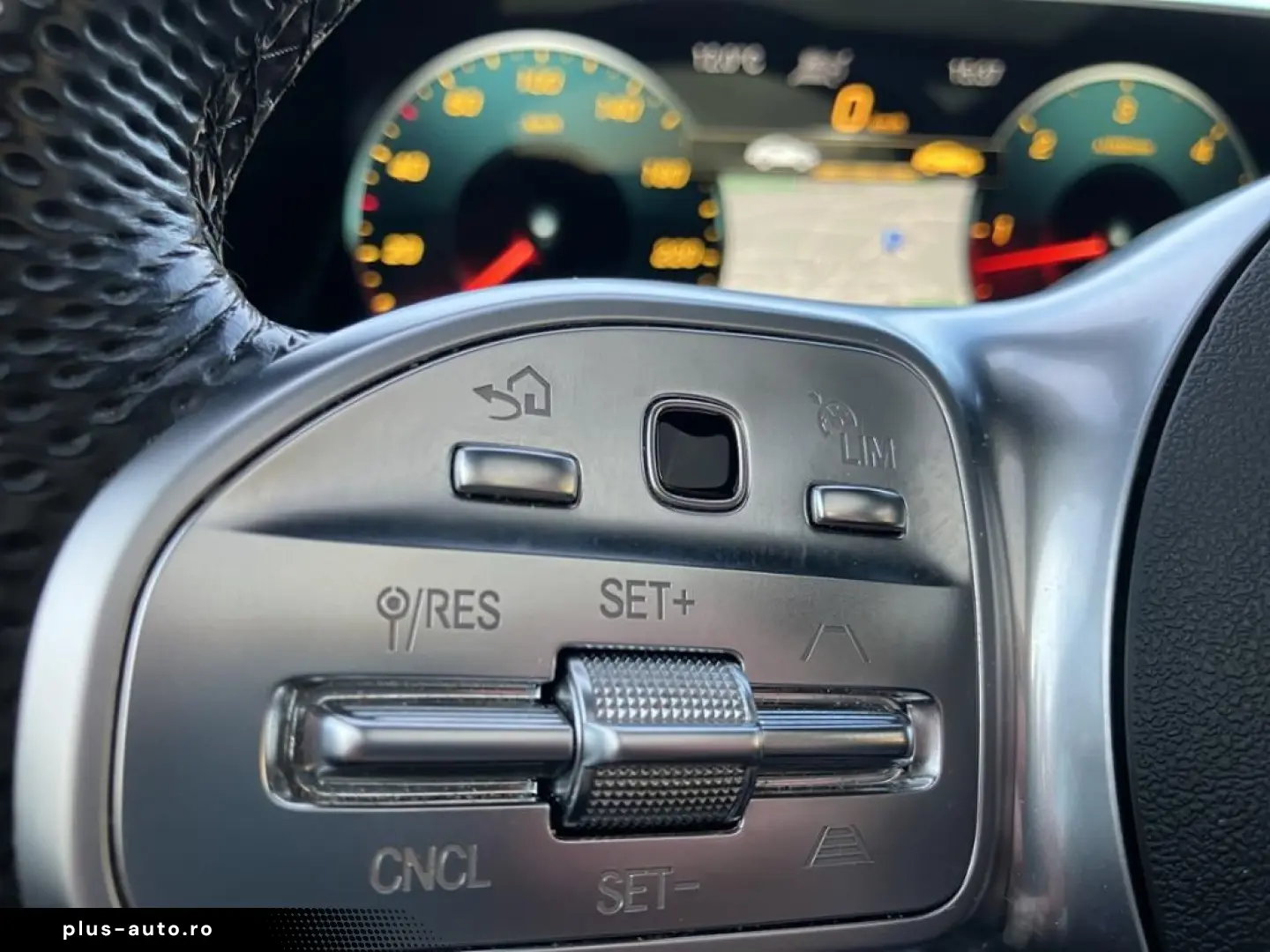 MERCEDES-BENZ GLE 400 d 4M AMG NIGHT BURM STANDH PAN&hellip;