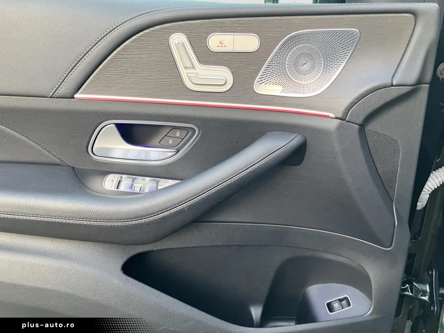 MERCEDES-BENZ GLE 400 d 4M AMG NIGHT BURM STANDH PAN&hellip;