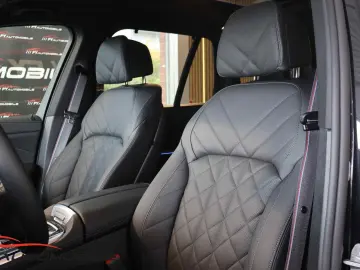 BMW X5 30 d xDrive M Sportpaket  AHK LED  Sky Panor