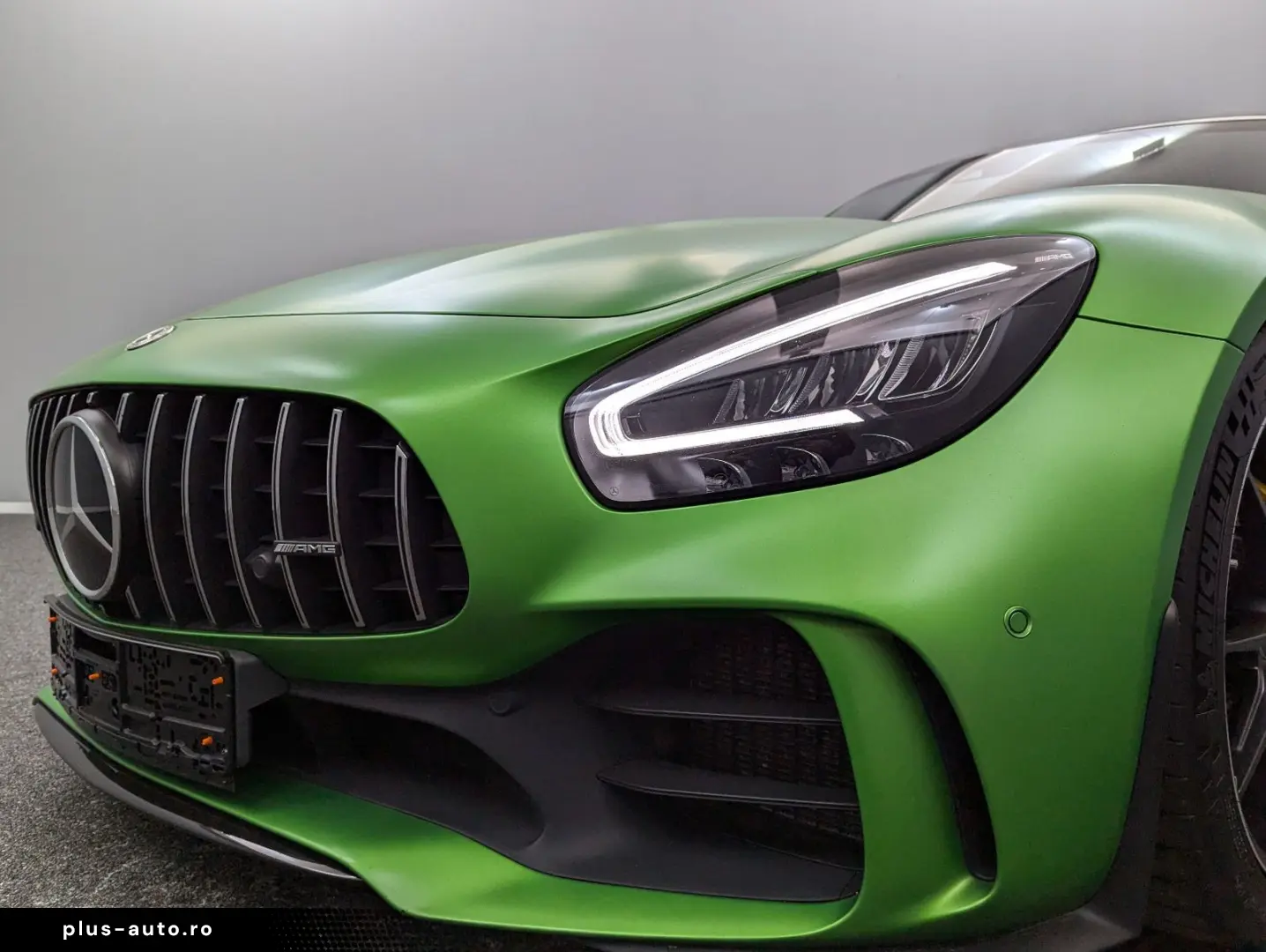 MERCEDES-BENZ AMG GT R  GREEN HELL 1.HD U-FREI BURM HE TOP