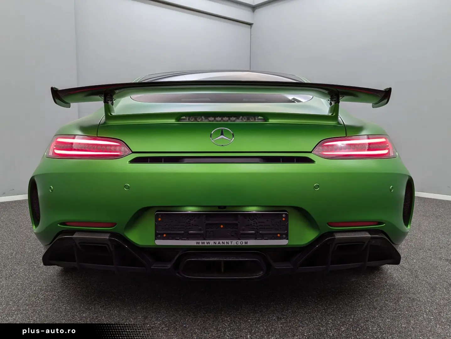 MERCEDES-BENZ AMG GT R  GREEN HELL 1.HD U-FREI BURM HE TOP