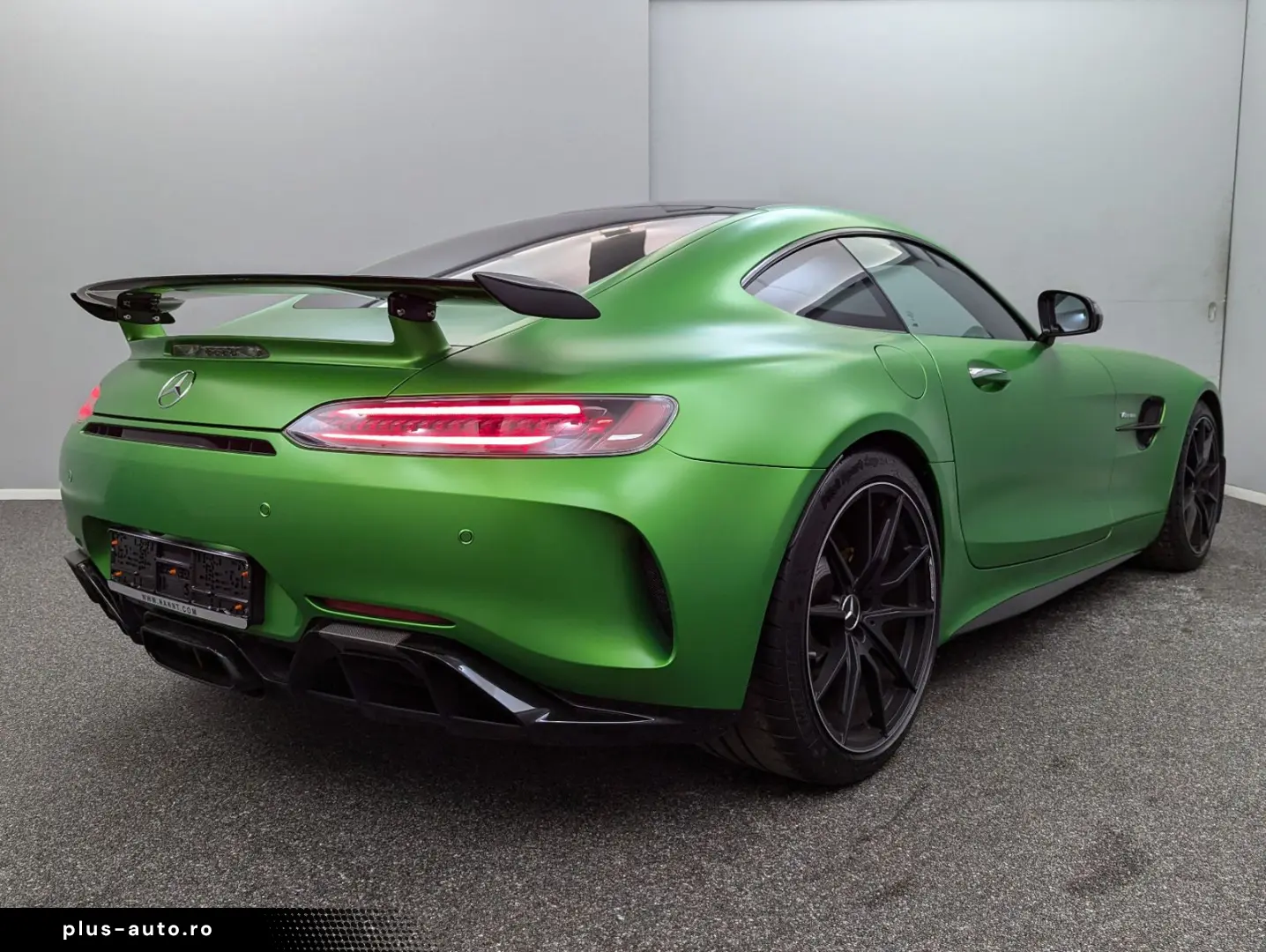 MERCEDES-BENZ AMG GT R  GREEN HELL 1.HD U-FREI BURM HE TOP