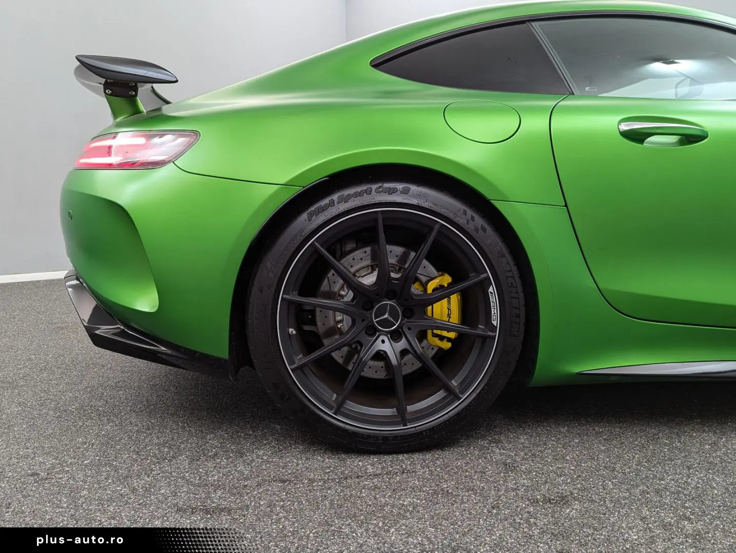 MERCEDES-BENZ AMG GT R  GREEN HELL 1.HD U-FREI BURM HE TOP