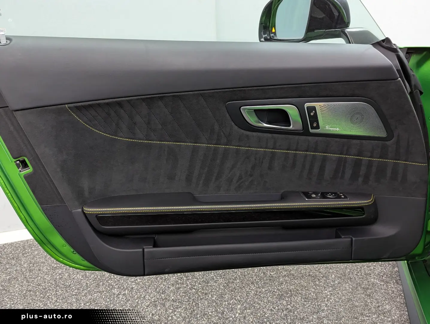 MERCEDES-BENZ AMG GT R  GREEN HELL 1.HD U-FREI BURM HE TOP