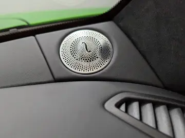 MERCEDES-BENZ AMG GT R  GREEN HELL 1.HD U-FREI BURM HE TOP