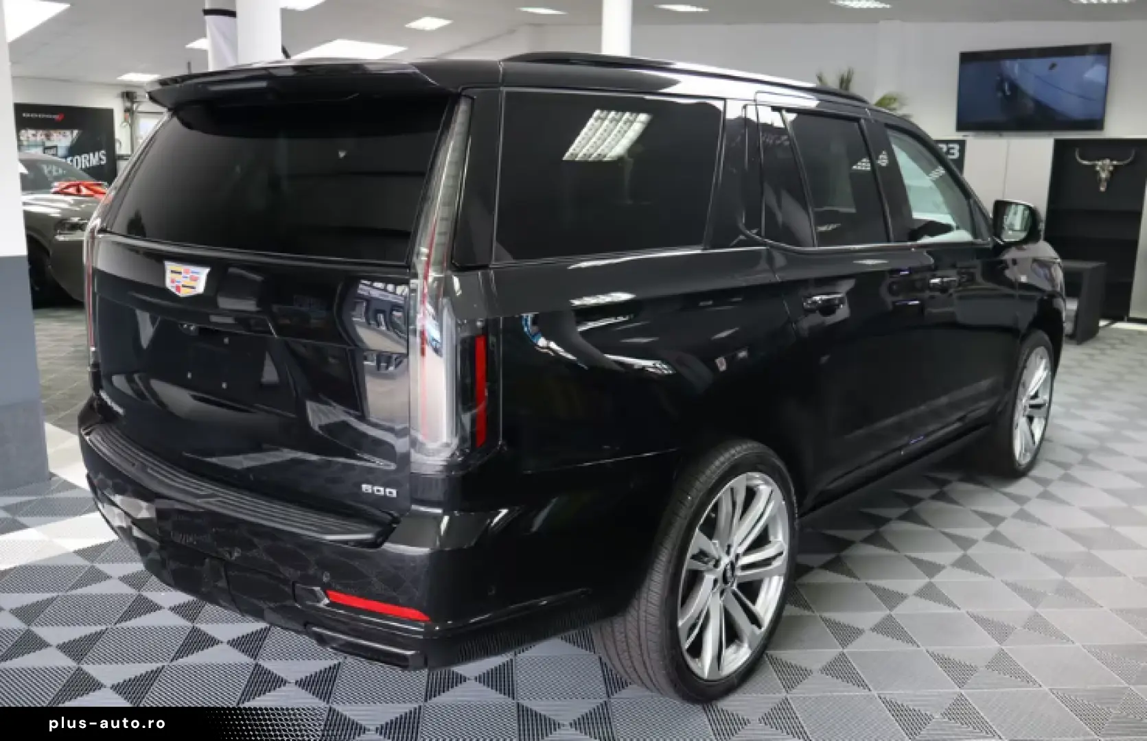 Cadillac Escalade Platinum Sport