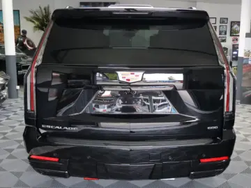 Cadillac Escalade Platinum Sport