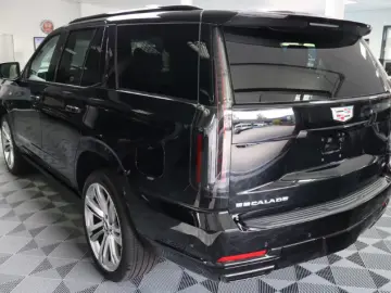 Cadillac Escalade Platinum Sport