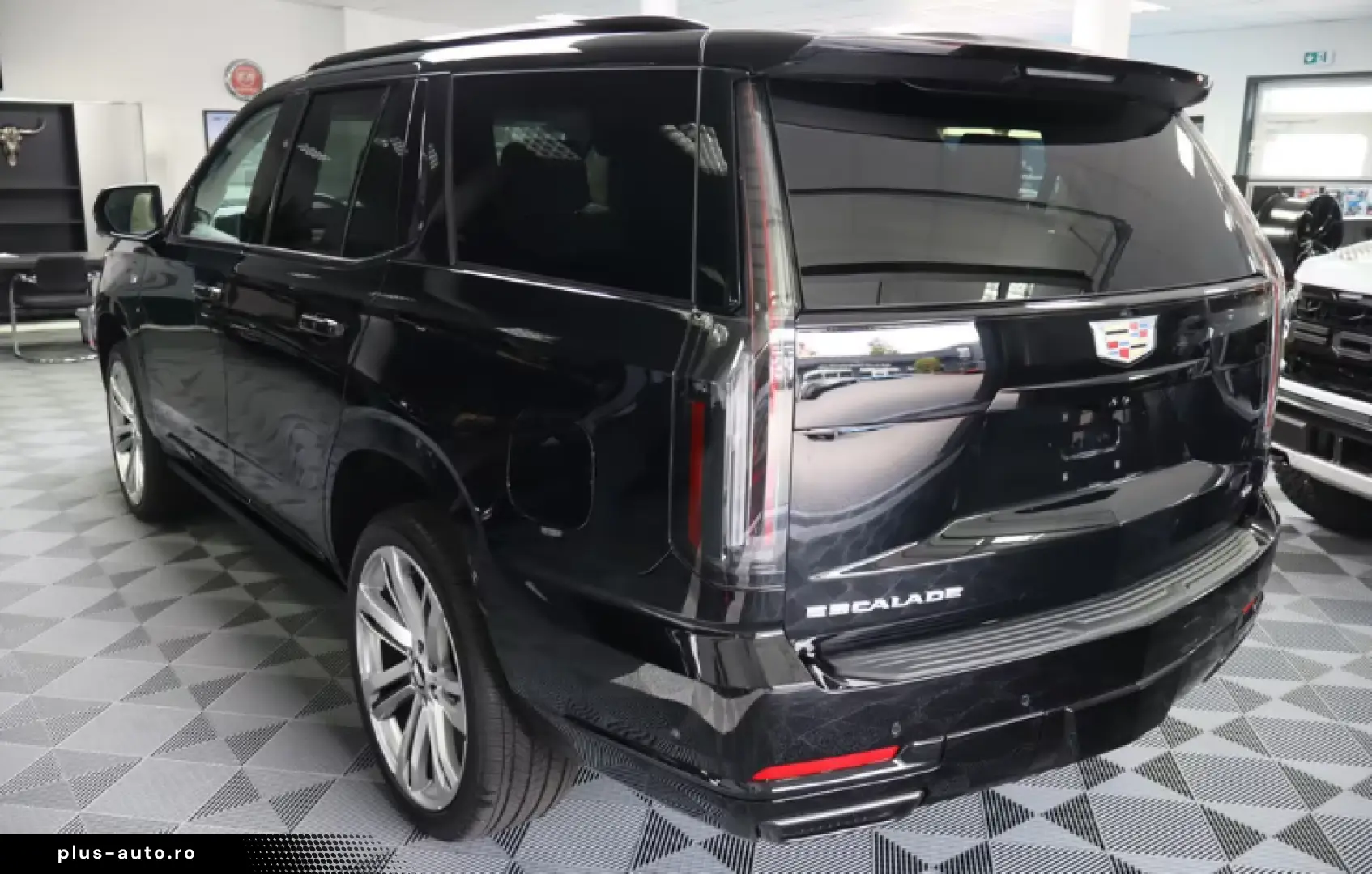 Cadillac Escalade Platinum Sport