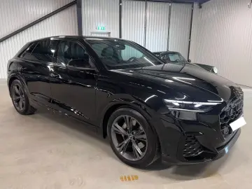 Audi Q8 50 TDI quattro S-Line AHK