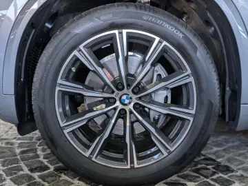 BMW X5 40 d xDrive M-SPORT MATRIX H&K VOLL UPE 113T€