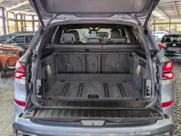 BMW X5 40 d xDrive M-SPORT MATRIX H&K VOLL UPE 113T€