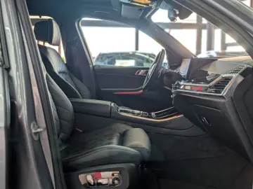 BMW X5 40 d xDrive M-SPORT MATRIX H&K VOLL UPE 113T€