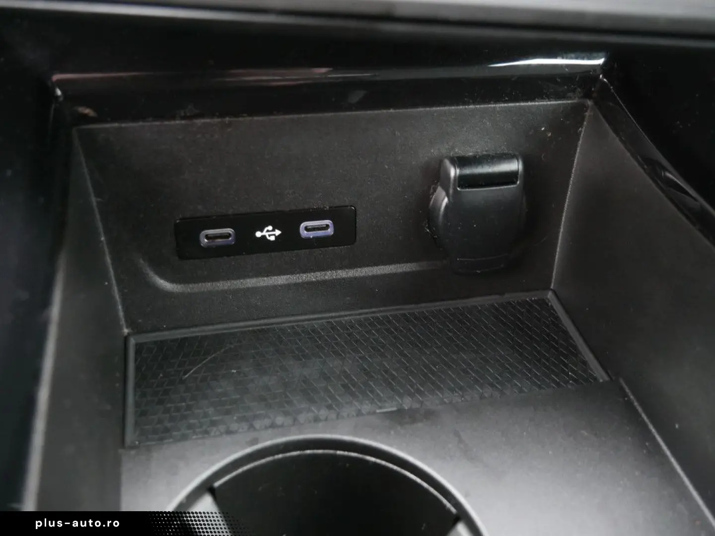 RENAULT Austral TCe 140 Equilibre SHZ KAMERA NAVI LED