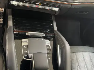 MERCEDES-BENZ GLS 63 4MATIC  Carbon  23   Driver´s Package