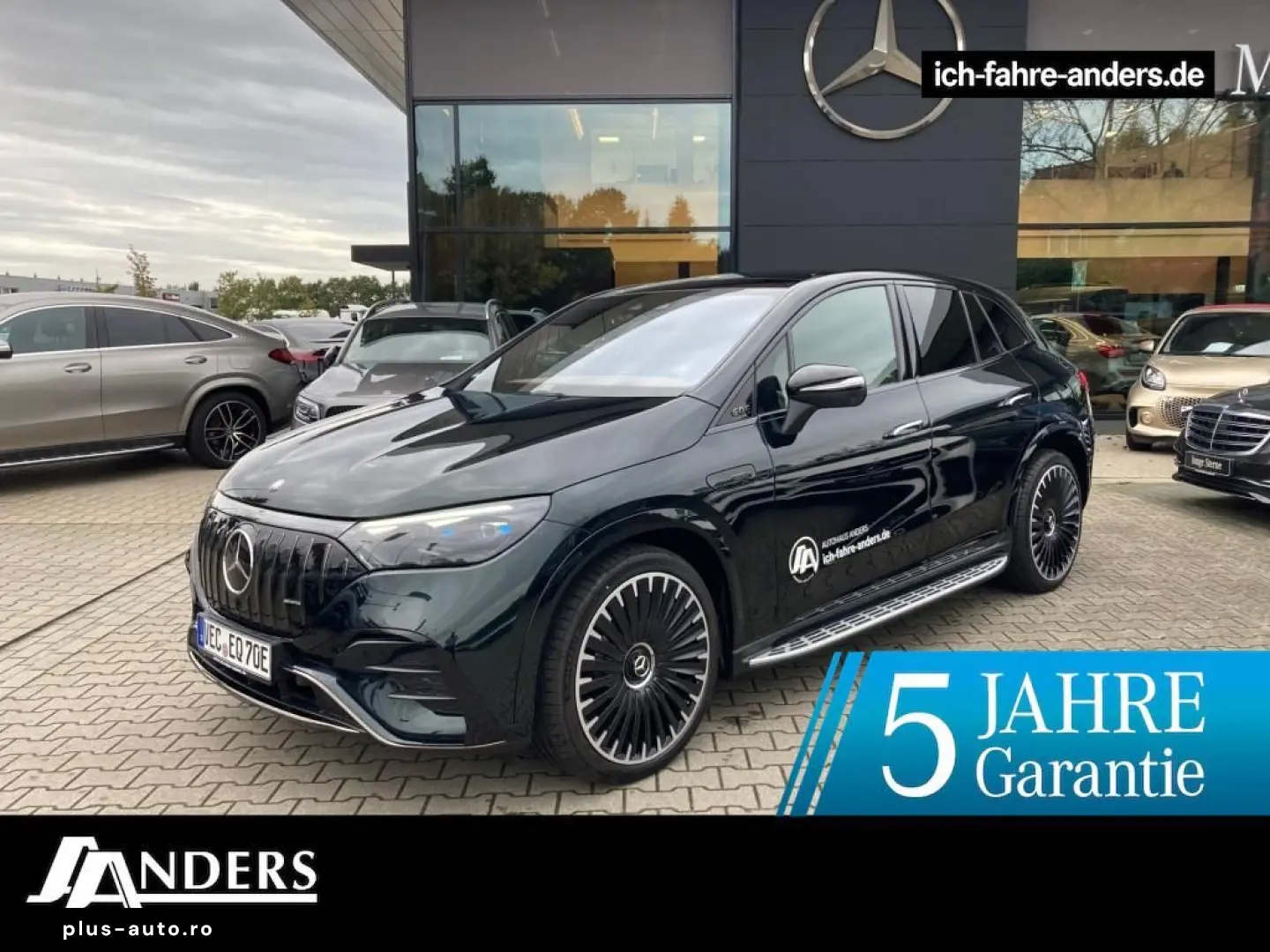 MERCEDES-BENZ EQE 43 AMG SUV 4M  SHZ Pano AHK HUD S-Sitz ACC