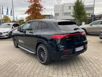 MERCEDES-BENZ EQE 43 AMG SUV 4M  SHZ Pano AHK HUD S-Sitz ACC