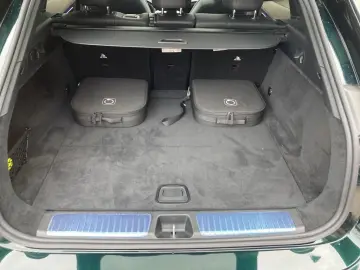 MERCEDES-BENZ EQE 43 AMG SUV 4M  SHZ Pano AHK HUD S-Sitz ACC