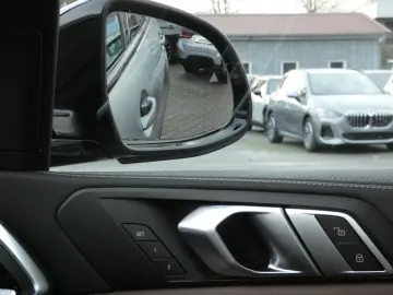 BMW X7 xDrive40i M Sportpaket Gestiksteuerung HiFi