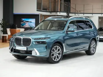 BMW X7 xDrive 40 d  INDIVIDUAL PANO H K HUD 7-SITZER