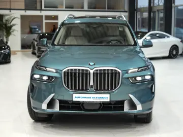 BMW X7 xDrive 40 d  INDIVIDUAL PANO H K HUD 7-SITZER