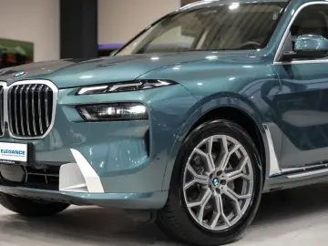 BMW X7 xDrive 40 d  INDIVIDUAL PANO H K HUD 7-SITZER
