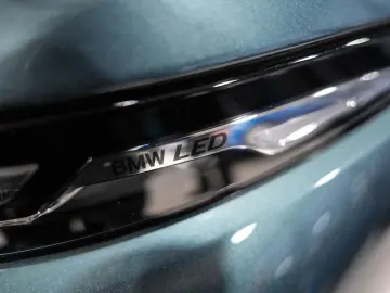 BMW X7 xDrive 40 d  INDIVIDUAL PANO H K HUD 7-SITZER