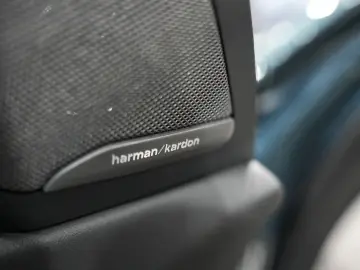 BMW X7 xDrive 40 d  INDIVIDUAL PANO H K HUD 7-SITZER