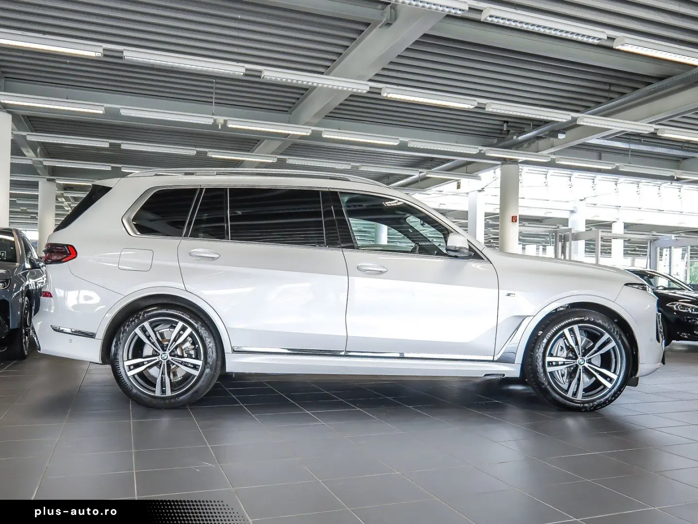 BMW X7 xDrive40d M Sport HUD PANO RFK NAVI LED DAB