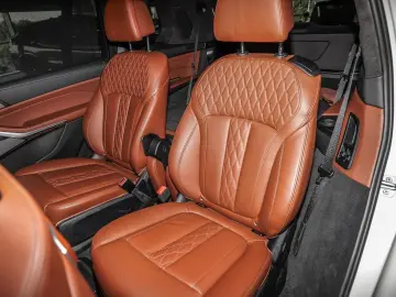 BMW X7 xDrive40d M Sport HUD PANO RFK NAVI LED DAB