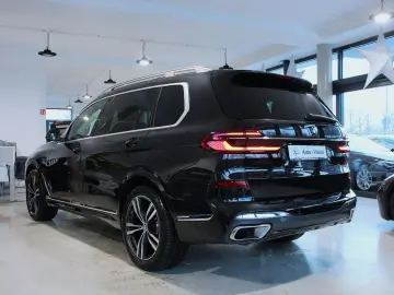 BMW X7 xDrive 40d M Sport (G07)  A-LED Massage AHK