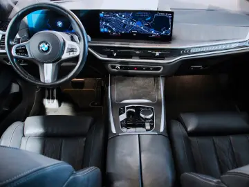 BMW X7 xDrive 40d M Sport (G07)  A-LED Massage AHK