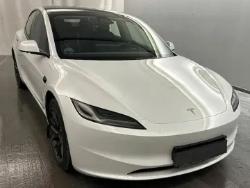 TESLA Model 3 Long Range Dual AWD Highland
