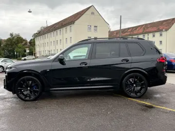 BMW BMW X7Drive 40d M Sport-6 Sitzer-Bmw Garantie