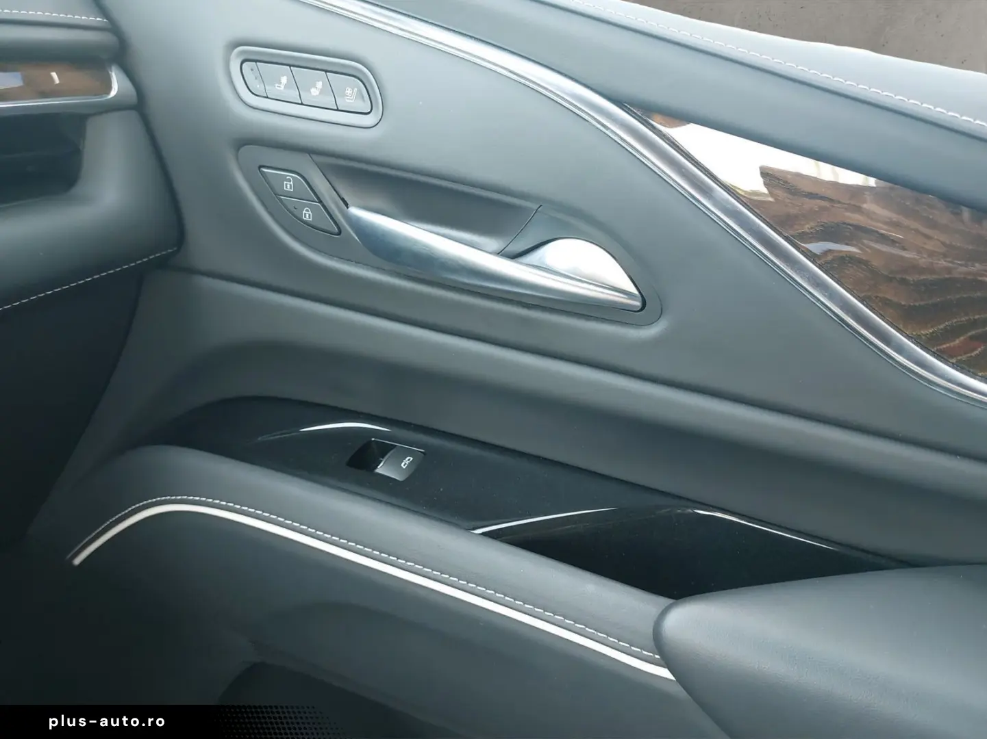 CADILLAC Cadillac Escalade 4WD Sport Platinum