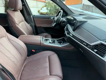 BMW X7 xDrive 40d M Sport Iconic Glow Mwst