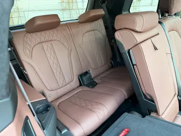 BMW X7 xDrive 40d M Sport Iconic Glow Mwst