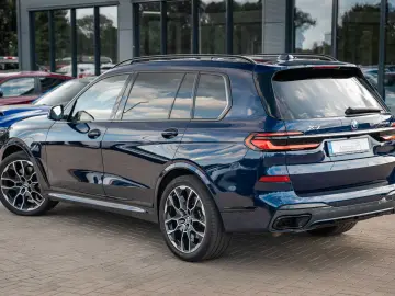 BMW X7 xDrive40i